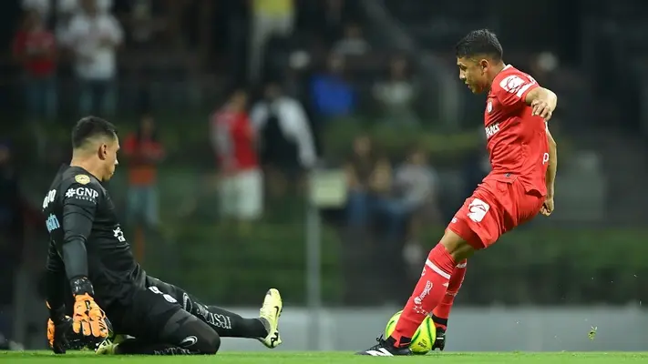¿Robo? Penalti que no le marcaron a Toluca contra América, fue bien sancionado