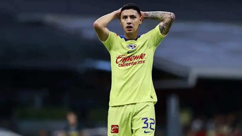 Se revela lesión crónica de Leo Suárez; ¿Fue el motivo por el que América lo negoció con Pumas?