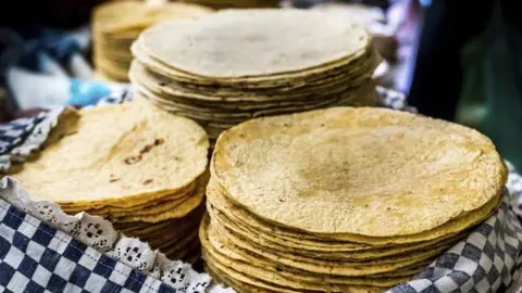 Especialistas destacan beneficios de la tortilla de maíz en nuestra dieta