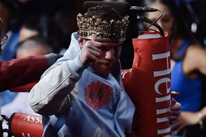 Canelo Álvarez le responde a Óscar de la Hoya: "No hace más que hablar estupideces"