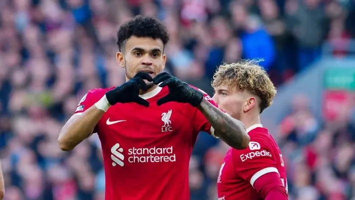 ¡En la cima! Liverpool derrota a Burnley y se mantiene firme como líder de la Premier