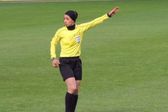 Para evitar "posibles polémicas", vetan a mujer que iba a arbitrar un partido varonil en Irán