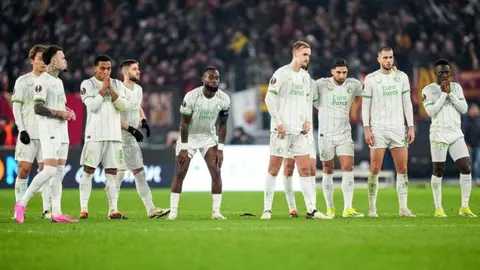 Almere vs Feyenoord: ¿Dónde ver el partido de Santiago Giménez en la Eredivisie?