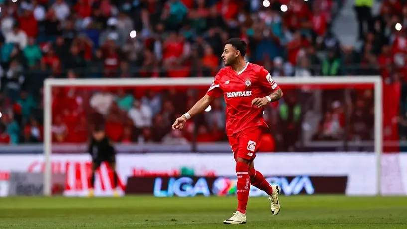 Renato Paiva respalda el regreso de Alexis Vega a Toluca: "No vamos a crucificarlo"