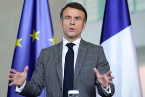 Emmanuel Macron solicitará a Rusia alto al fuego para Juegos Olímpicos de París 2024