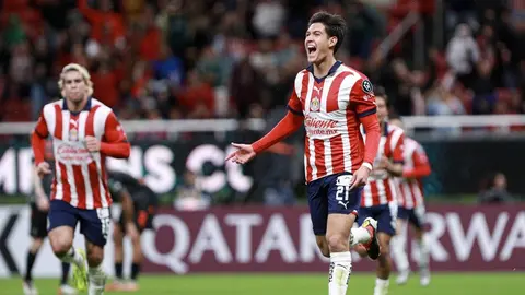 Chivas continúa invicto y elimina al Forge FC en la Concacaf Liga de Campeones