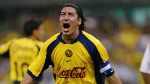 América: Iván Zamorano despreció a Boca Juniors por fichar con las Águilas