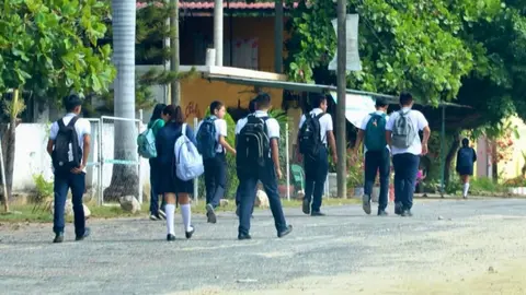 ¡Habrá megapuente este fin de semana! Confirman suspensión de clases para estudiantes de nivel básico