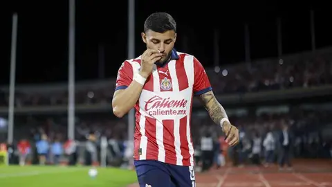 ¡Rompió el silencio! Vega habló sobre la indisciplina con Chivas: 'Todo lo que se dijo era mentira'