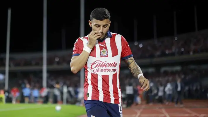 ¡Rompió el silencio! Vega habló sobre la indisciplina con Chivas: 'Todo lo que se dijo era mentira'