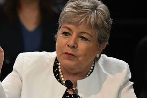 México condena el ataque a Israel y aboga por una solución pacífica