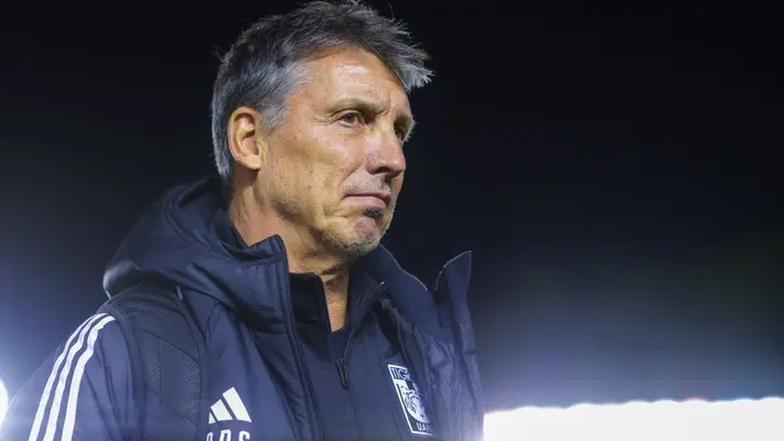 Siboldi se va suspendido tres partidos tras investigación del Cruz Azul vs Tigres