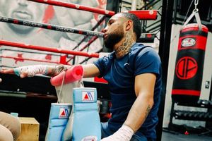 Pantera Nery: "Voy a tener que noquear. En Japón, si no noqueas, te roban"