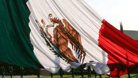 24 de febrero: Día de la Bandera, símbolo de la unidad e identidad nacional