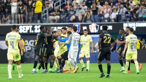 Chivas: Aficionada del Rebaño atacó a un seguidor del América y el video se viralizó
