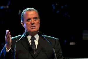 Raúl Orvañanos manda buenos deseos a Paco Villa por su enfermedad: 'Que te recuperes'