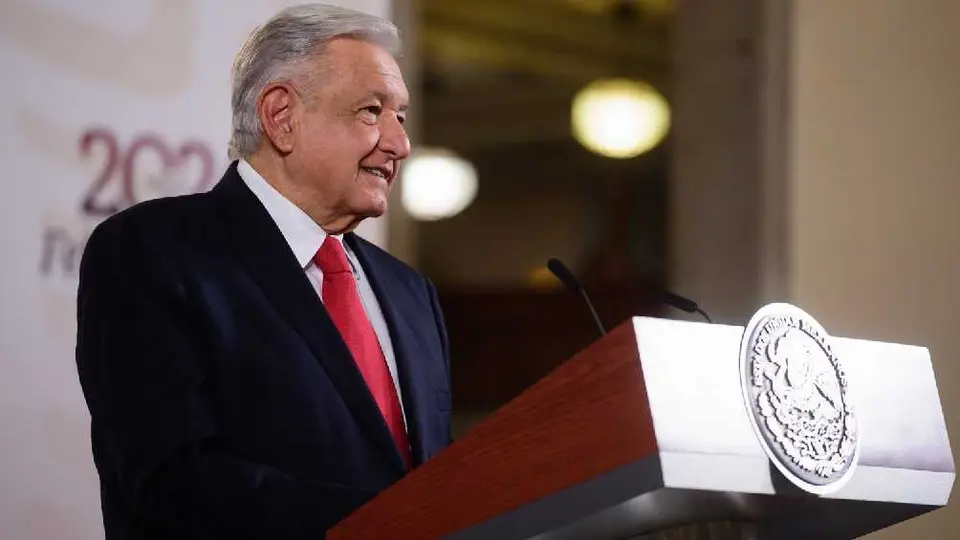 AMLO ordena investigación porque dice que “está raro” el descarrilamiento del Tren Maya