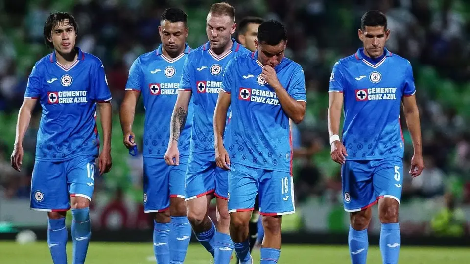 Cruz Azul fue goleado por Santos Laguna y se hunde en el Apertura 2022