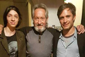 Hermano de Gael García amenaza con quitarse la vida