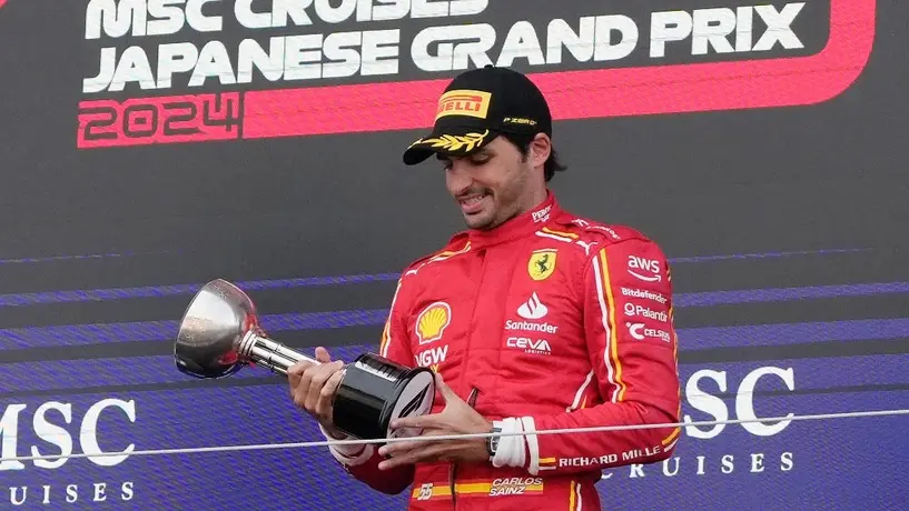Carlos Sainz, el elegido de Mercedes para sustituir a Lewis Hamilton en 2025