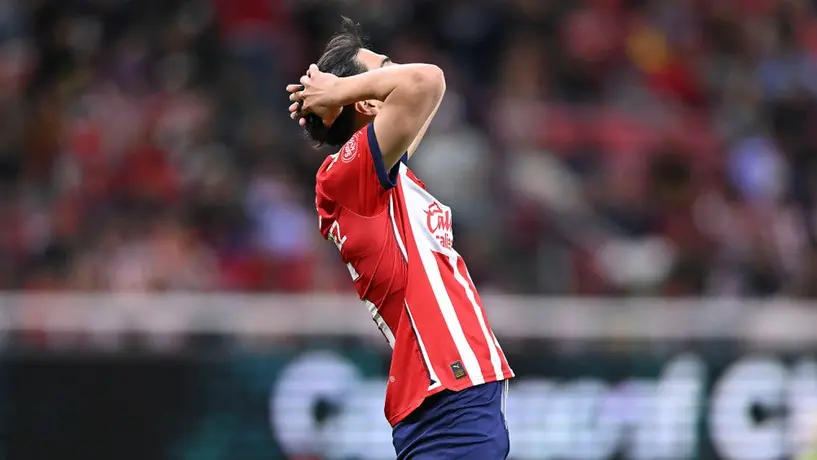 ‘Como te extraño’: Erick Gutierrez lana misterioso mensaje en redes