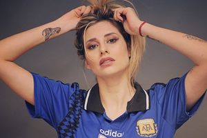 Exesposa de Exequiel Palacios vende medalla de campeón y camiseta de Argentina de Qatar 2022