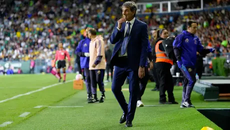 ¡Ni la goleada lo convence! Guillermo Almada lanza advertencia al América tras vencer a León