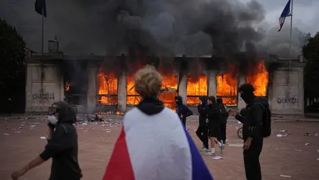¡Entre la espada y la pared! Por protestas en Francia, NFL tendrá que tomar difícil decisión respecto al partido en París