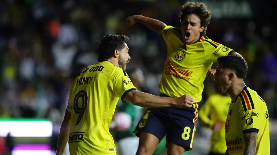 Festejo de América tras anotar en contra de León | MexSport
