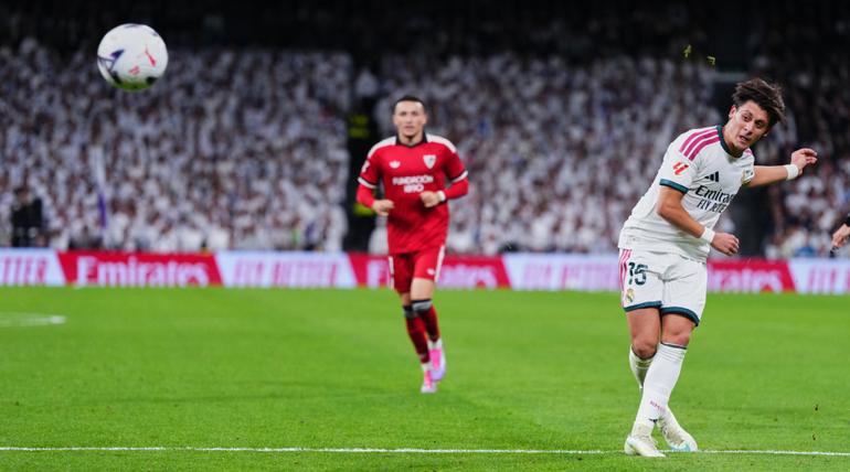 Arda Güler marca un golazo ante el Sevilla para poner a ganar al Real Madrid | AP