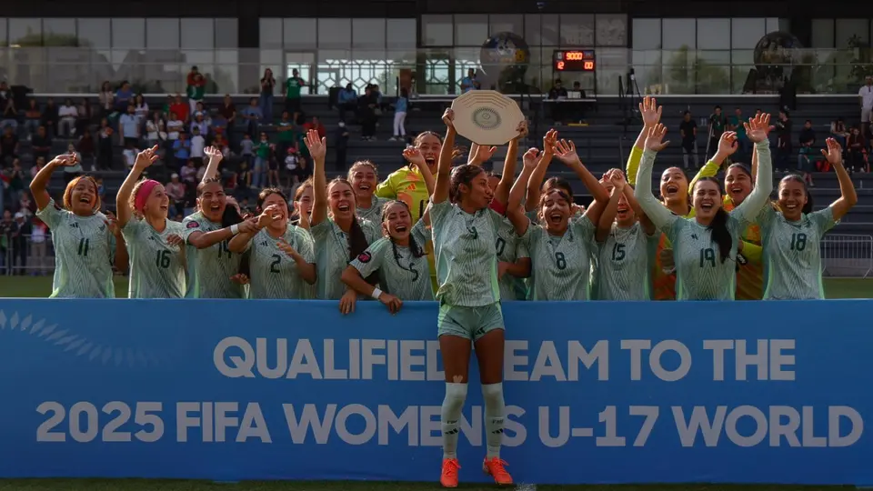 La Selección Mexicana Femenil Sub-17 celebra en la eliminatoria Concacaf | IMAGO 7