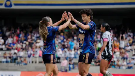 Pumas vence a Atlas con drama en el banquillo y se afianza en el cuarto lugar de la Liga Femenil