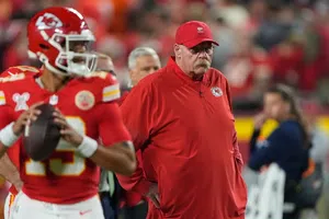 Andy Reid confirma que regresará con los Chiefs el próximo año