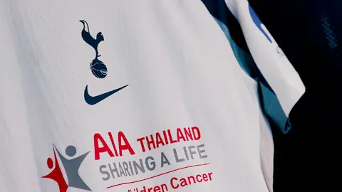 Luto en Inglaterra: Fallece histórico delantero del Tottenham