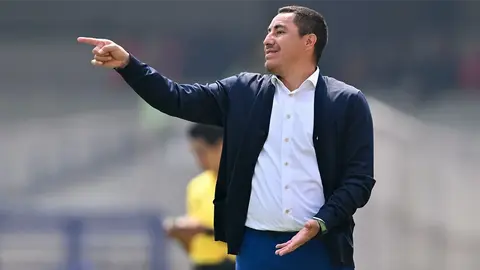 Efraín Juárez blindó su contrato con Pumas; no pueden despedirlo antes de seis partidos
