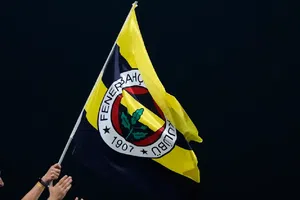 Presidente del Fenerbahce, equipo donde juega Edson Álvarez, es detenido por una investigación de drogas