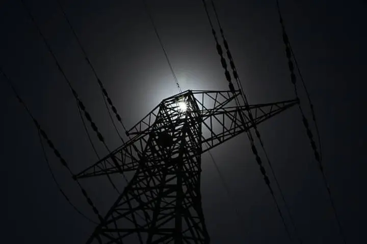 Vecinos deberán planear sus actividades sin electricidad durante el horario del corte. / iStock