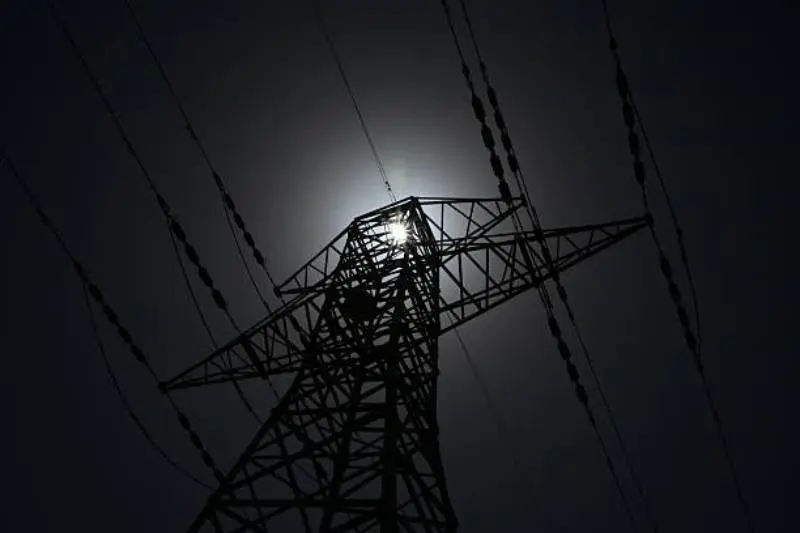 Vecinos deberán planear sus actividades sin electricidad durante el horario del corte. / iStock
