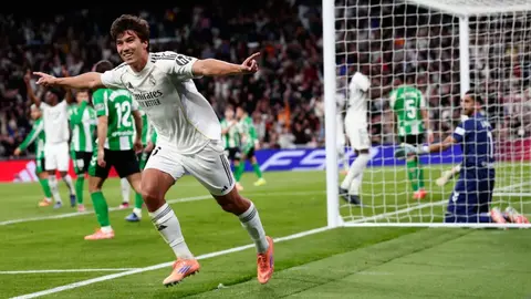 ¿Para el Puskas? El golazo de Gonzalo García que le está dando la vuelta al mundo