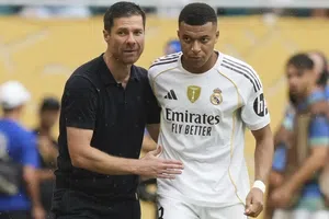 Mbappé manda emotivo mensaje a Xabi Alonso tras su salida del Real Madrid