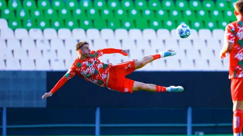 Necaxa derrota a León y cierra con el pie derecho la pretemporada