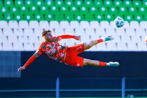 Necaxa derrota a León y cierra con el pie derecho la pretemporada