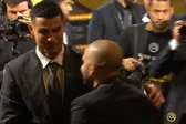Cristiano Ronaldo y Dani Alves: El reencuentro que paralizó los Globe Soccer Awards