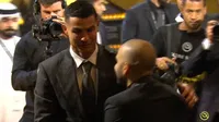 Cristiano Ronaldo y Dani Alves: El reencuentro que paralizó los Globe Soccer Awards