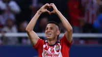 Chivas sigue con paso perfecto tras vencer a Querétaro en casa