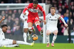 Fulham remonta con Raúl Jiménez en la FA Cup ante Middlesbrough