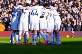 Leeds United confirma el fallecimiento de un aficionado previo a duelo ante Manchester United