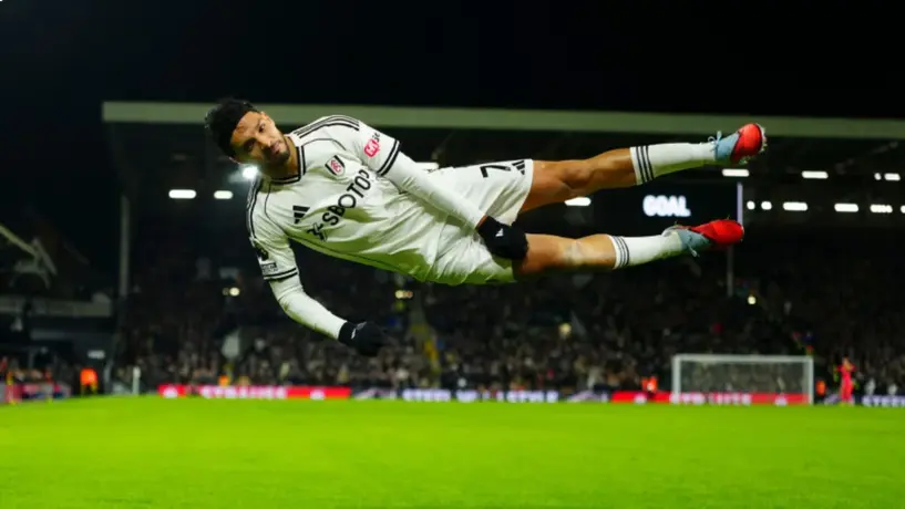 Raúl Jiménez responde ante acusaciones de trampa por gol ante Tottenham