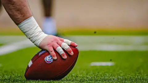El infame tercer down y 93: la jugada más extraña en la historia reciente del futbol americano universitario