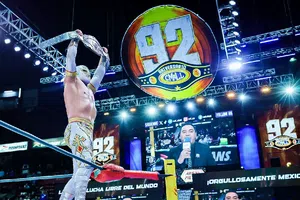 Acusan a Místico de mala actitud al convivir con fanáticos